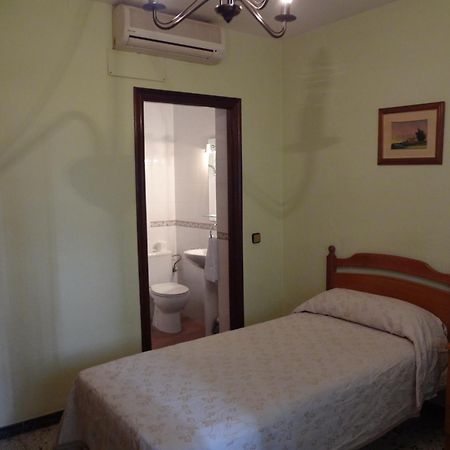 Hostal San Pedro Sanlúcar la Mayor Eksteriør bilde