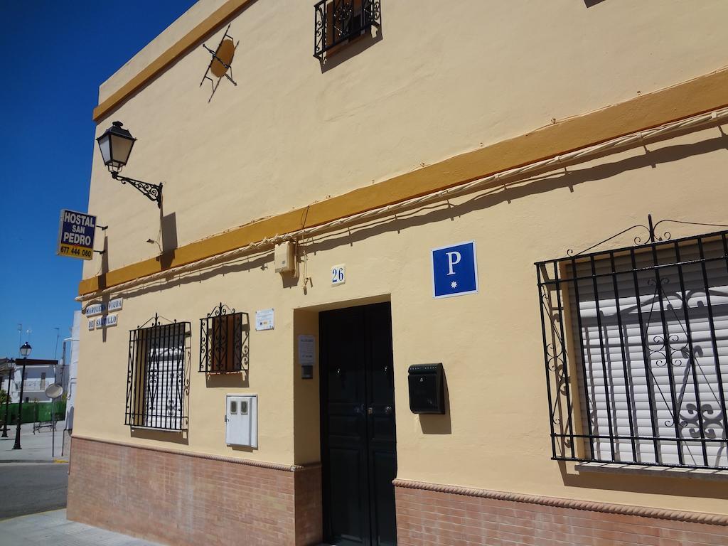 Hostal San Pedro Sanlúcar la Mayor Eksteriør bilde