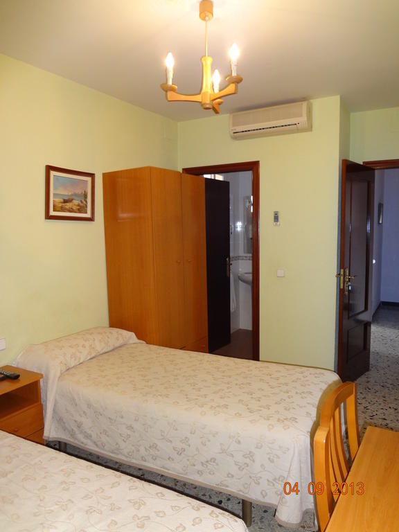 Hostal San Pedro Sanlúcar la Mayor Eksteriør bilde
